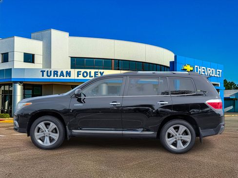 Used 2013 Toyota Highlander Limited image 2