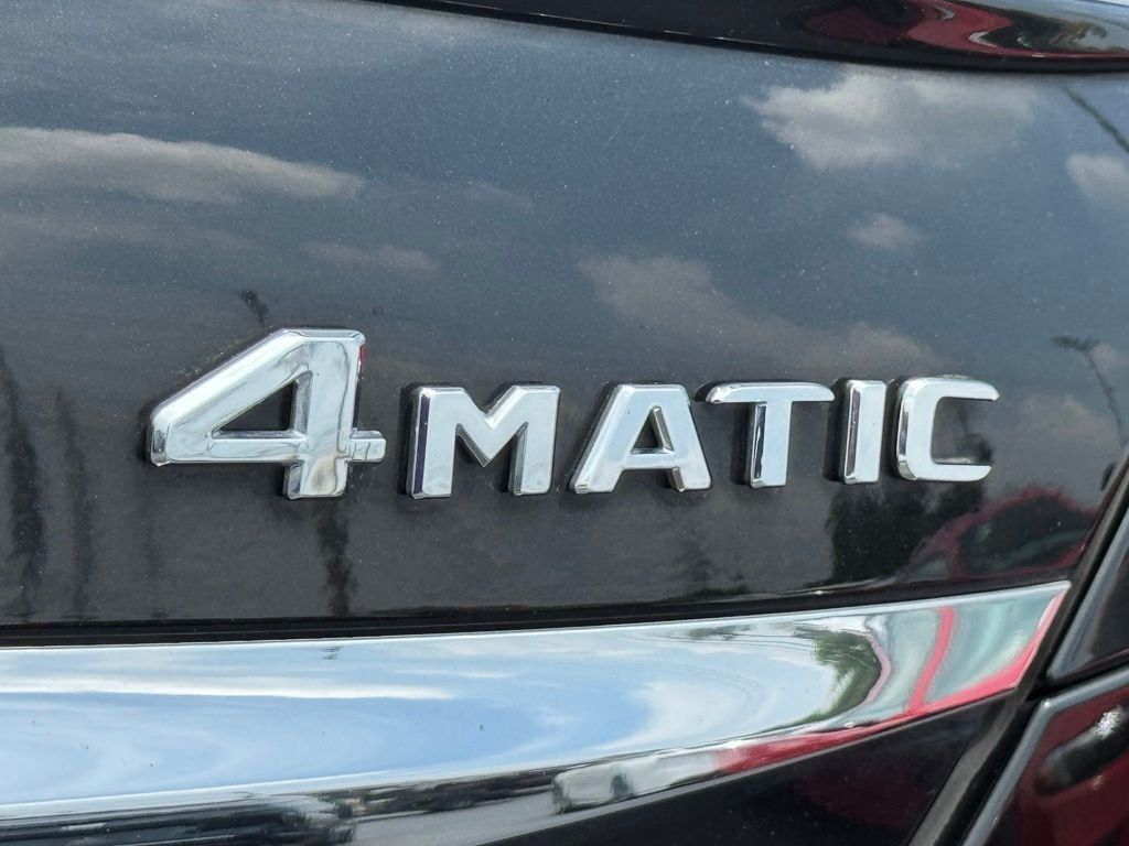 Used 2018 Mercedes-Benz E 400 4MATIC Sedan image 11