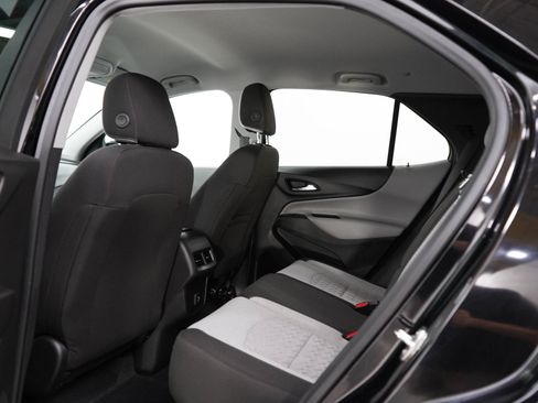 Used 2024 Chevrolet Equinox LS w/ LS Convenience Package AWD/4WD image 17
