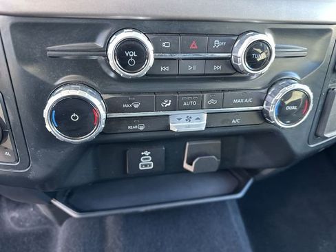 Used 2025 Ford F150 XLT w/ Equipment Group 301A Standard AWD/4WD image 17
