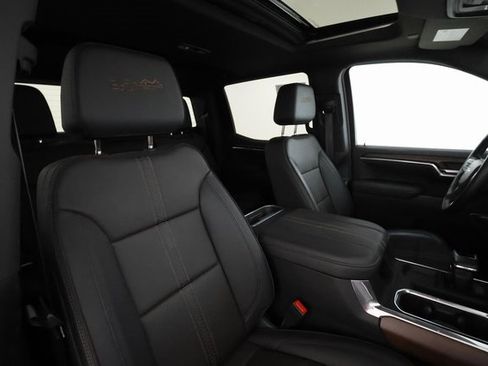 Used 2024 Chevrolet Silverado 1500 High Country w/ High Country Premium Package image 25