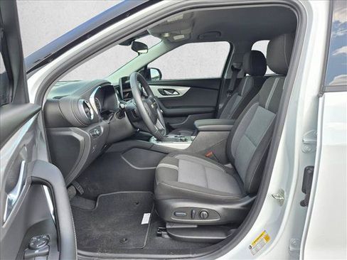 New 2026 Chevrolet Blazer LT w/ Midnight/Sport Edition FWD image 15