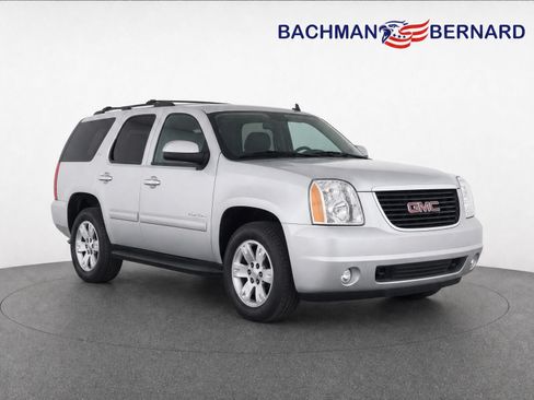 Used 2012 GMC Yukon SLT AWD/4WD image 1