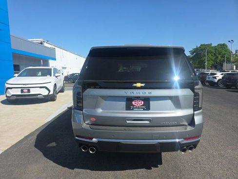 New 2026 Chevrolet Tahoe Premier w/ Sun And Tow Package AWD/4WD image 3