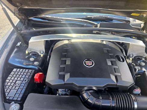 Used 2011 Cadillac CTS Luxury AWD/4WD image 16