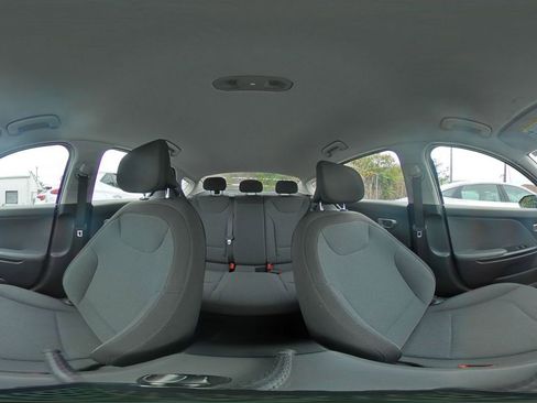 Used 2025 Kia K4 FWD image 42