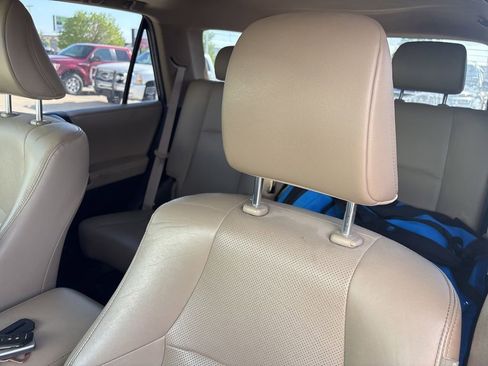Used 2018 Toyota 4Runner Limited AWD/4WD image 12