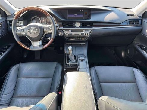Used 2017 Lexus ES 350 image 14
