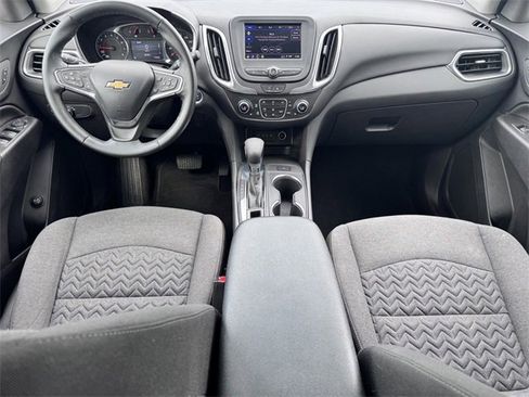 Used 2024 Chevrolet Equinox LT image 25
