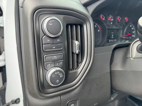 Used 2023 GMC Sierra 3500 Pro AWD/4WD image 15