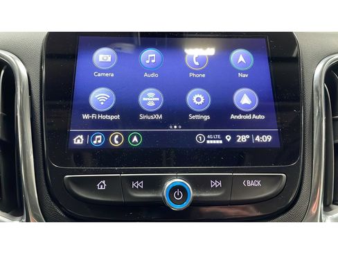 Used 2023 Chevrolet Equinox Premier image 13