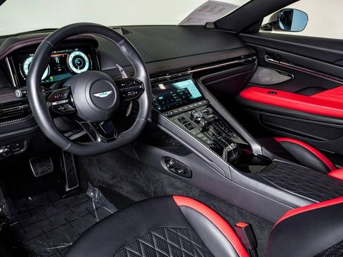 Used 2024 Aston Martin DB12 Coupe RWD image 24