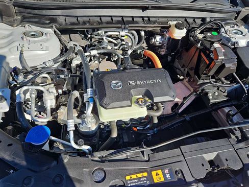 Used 2022 MAZDA MX-30 Electric w/ Premium Plus Pkg image 14