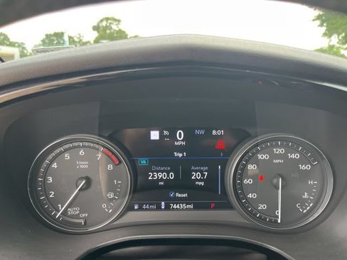 Used 2020 Cadillac XT6 Premium Luxury FWD image 22