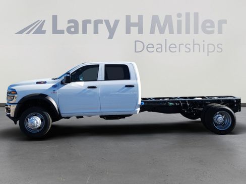 New 2026 RAM 5500 Tradesman image 3