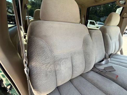 Used 1999 Chevrolet Silverado 2500 4x4 Crew Cab w/ Preferred Equipment Group 2 image 89