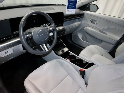 Used 2024 Hyundai Kona Limited AWD/4WD image 27