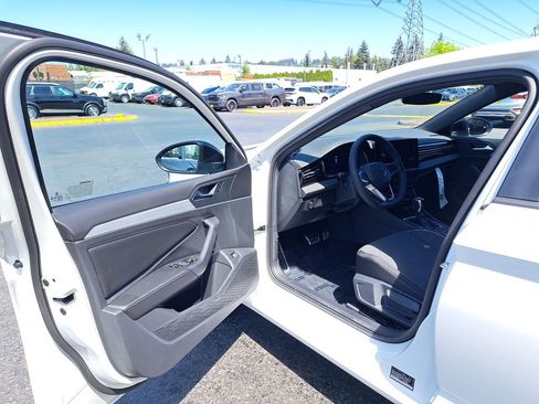 New 2026 Volkswagen Jetta Sport FWD image 10
