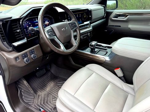 Used 2023 Chevrolet Silverado 1500 RST w/ RST All Star Premium Package image 10