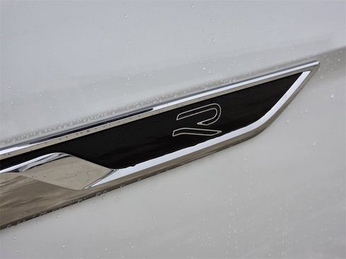 New 2026 Volkswagen Atlas SEL Premium R-Line image 8