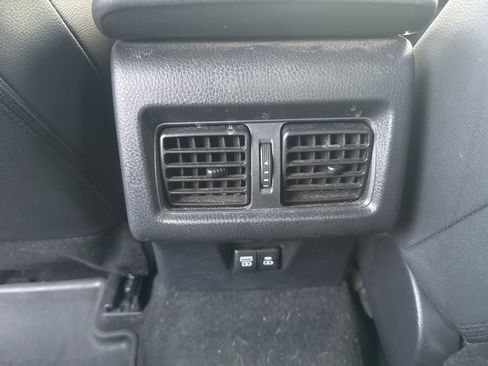 Certified 2025 Toyota Camry SE FWD image 21