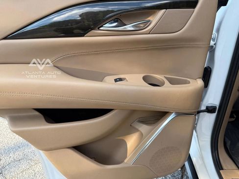 Used 2019 Cadillac Escalade Platinum image 52