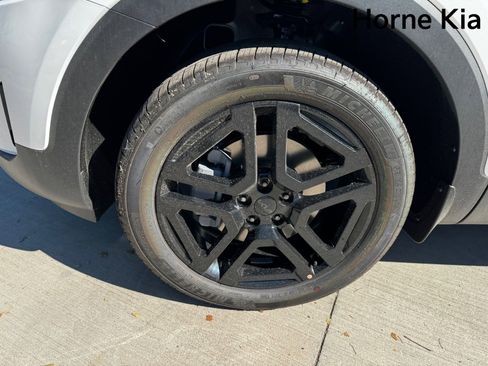 New 2025 Kia Telluride SX X-Line image 8