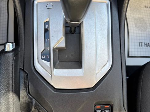 Used 2018 Subaru Impreza 2.0i Premium image 22