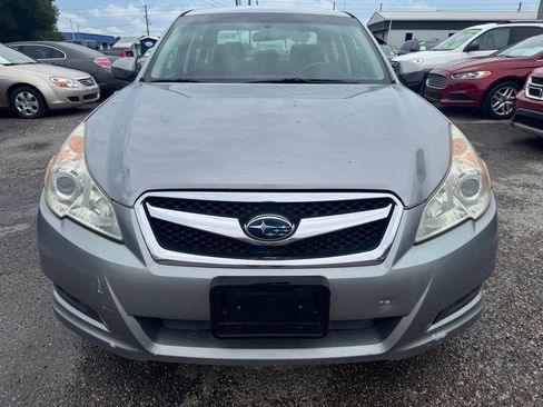 Used 2011 Subaru Legacy 2.5i Premium image 3