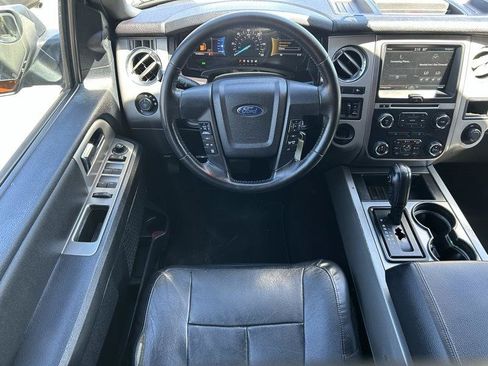 Used 2015 Ford Expedition EL XLT w/ Equipment Group 202A RWD image 9