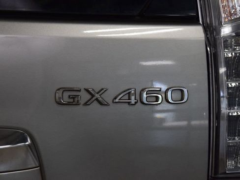 Used 2022 Lexus GX 460 Premium w/ Premium Package AWD/4WD image 21