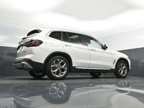 Certified 2024 BMW X3 sDrive30i w/ Convenience Package w/ZPA RWD image 42