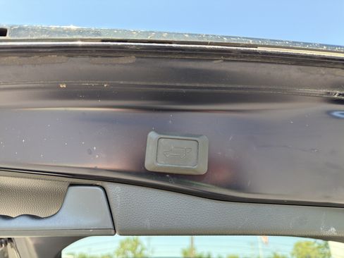 Used 2024 Toyota RAV4 SE w/ Weather & Moonroof Package AWD/4WD image 26