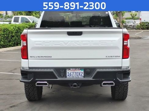 Used 2020 Chevrolet Silverado 1500 Custom Trail Boss w/ Custom Convenience Package AWD/4WD image 6