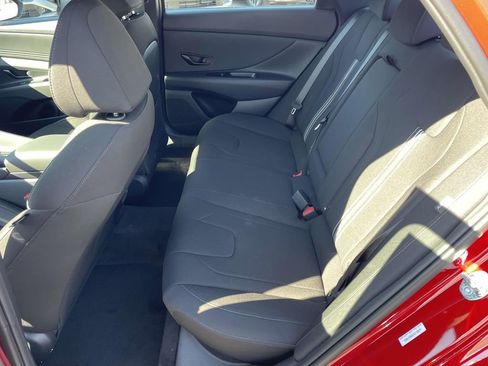 Used 2026 Hyundai Elantra SEL Sport w/ Cargo Package image 10