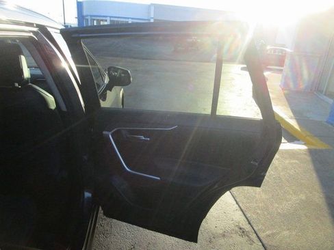 Used 2023 Toyota RAV4 XLE Premium image 25