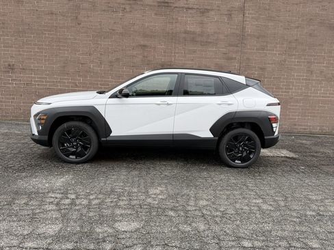 New 2026 Hyundai Kona SE image 2