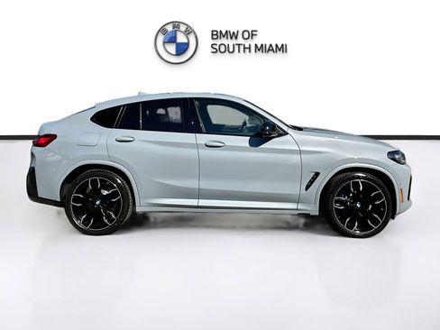 Used 2023 BMW X4 M40i w/ Premium Package image 8