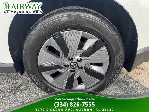 Used 2025 Nissan Murano SL AWD/4WD image 32