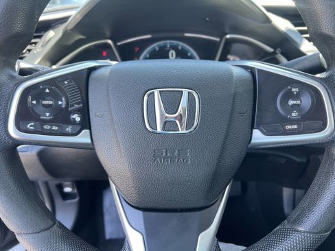 Used 2017 Honda Civic EX-T image 9