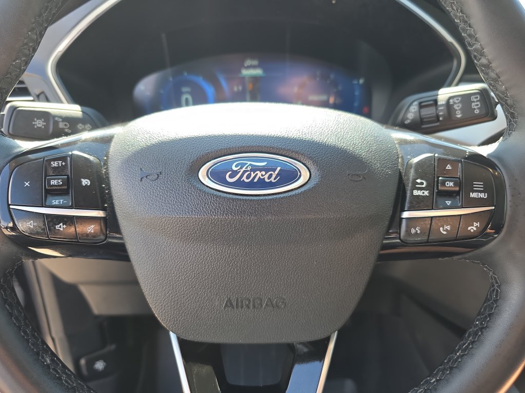 Used 2021 Ford Escape SEL w/ Technology Package AWD/4WD image 40