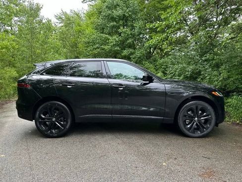 New 2026 Jaguar F-PACE R-Dynamic S image 5