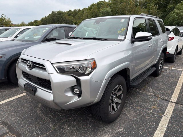 Used 2021 Toyota 4Runner TRD Off-Road Premium w/ Moonroof Package AWD/4WD image 3