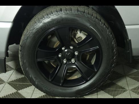 Certified 2020 RAM 1500 Big Horn AWD/4WD image 5
