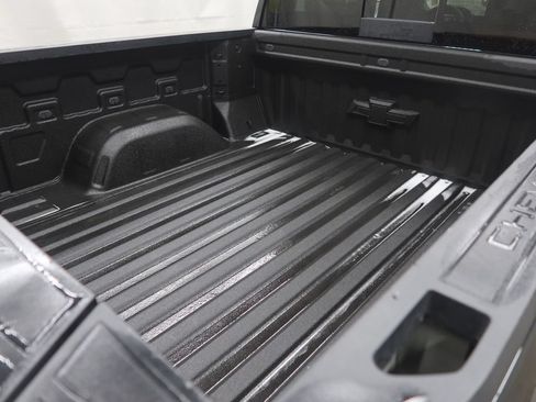 Used 2025 Chevrolet Silverado 1500 LTZ w/ LTZ Premium Texas Edition AWD/4WD image 9