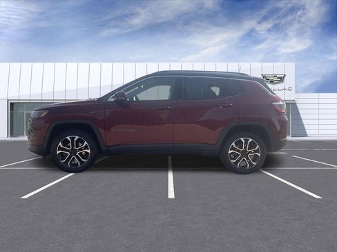 Used 2022 Jeep Compass Limited AWD/4WD image 5