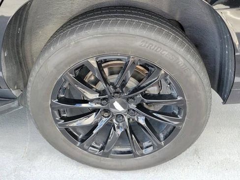 Certified 2021 Cadillac Escalade Sport w/ LPO, ONYX Package image 10