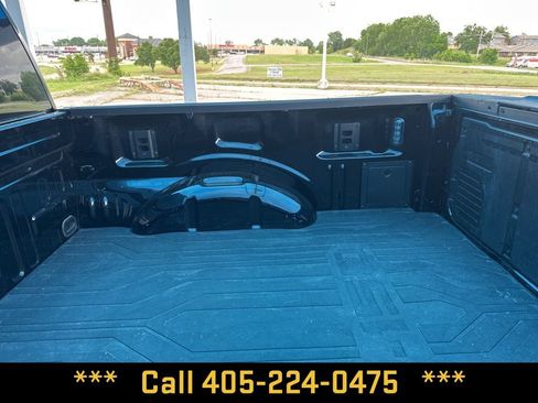Used 2025 Ford F150 Raptor AWD/4WD image 35