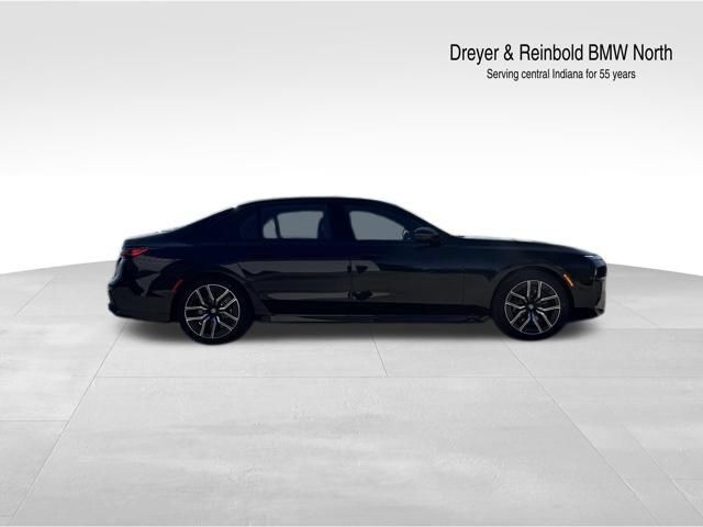 New 2026 BMW 760i xDrive w/ Premium Package AWD/4WD image 7