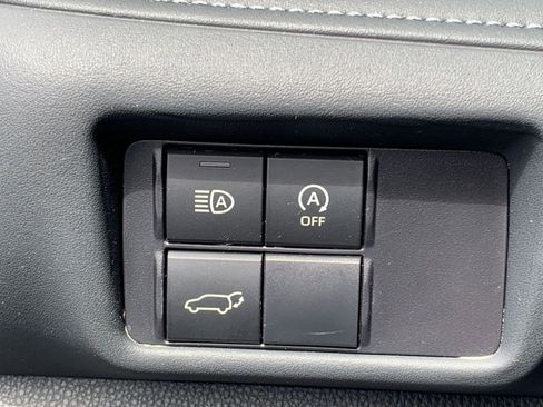 Used 2025 Toyota Highlander XSE AWD/4WD image 23